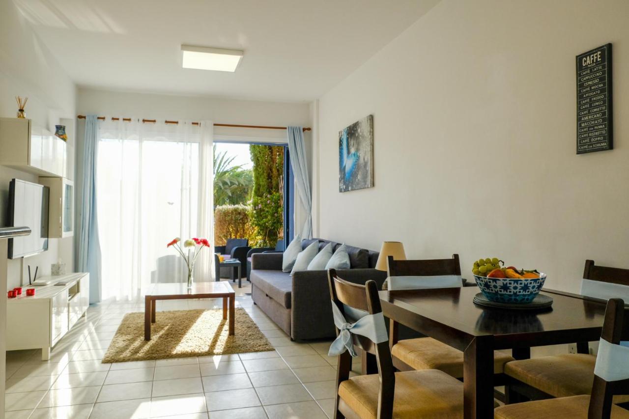Zero Zero 2 Apartment Peyia Luaran gambar