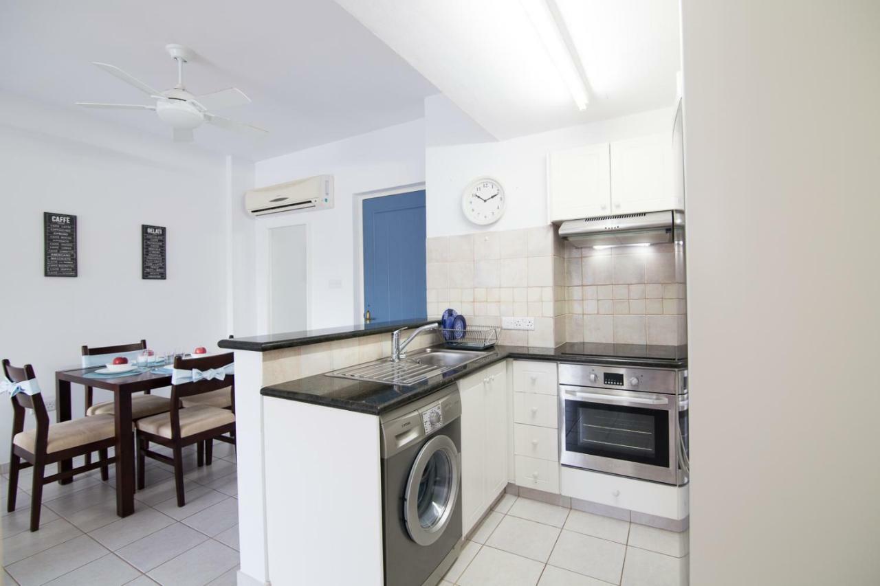 Zero Zero 2 Apartment Peyia Luaran gambar